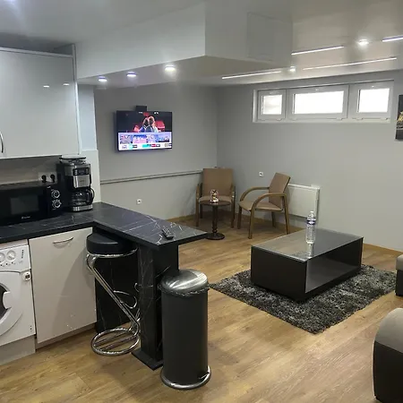 Appartement Agreable Robertsau Strasbourg Exterior photo